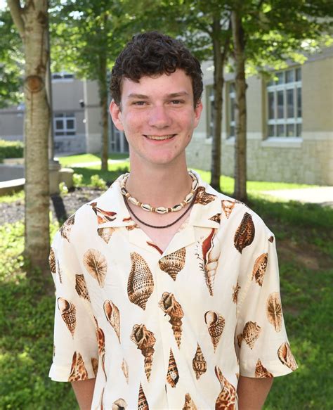 Dustin Howard brings the thunder – Smoke Signals Student Media