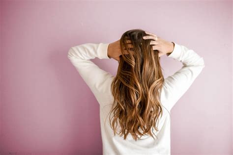 Vegan Hair Oil: Recommended Cruelty-Free Brands - Vegan.com
