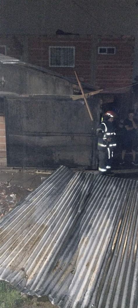 Dos Viviendas Perdieron El Techo Por Un Temporal De Viento En Almirante Brown