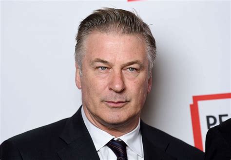 Alec Baldwin Hasnt Turned Over Phone In Probe Of Fatal On Set Shooting