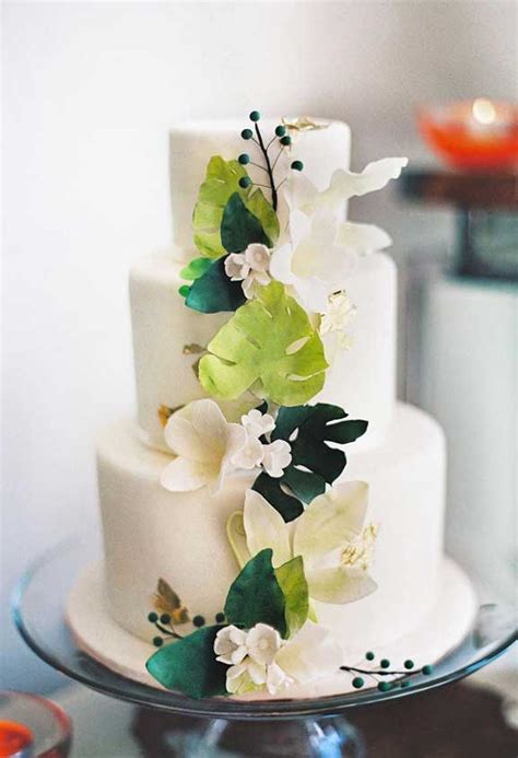 The Perfect Wedding Cake For Tropical Wedding Theme