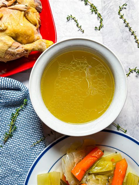 how to make chicken broth from scratch