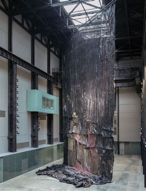 El Anatsui S Turbine Hall Hangings Turn Rubbish Into Treasure