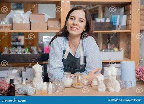 Nude Venus Deusa Figura Vela Loja Online Vendendo Odor Foto De Stock