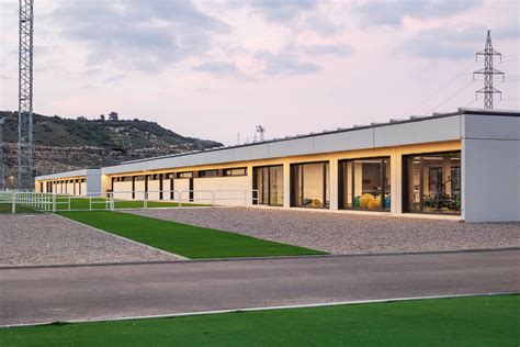 Ciudad Deportiva de la U.D. Logroñés Fase 1 - Play Arquitectura
