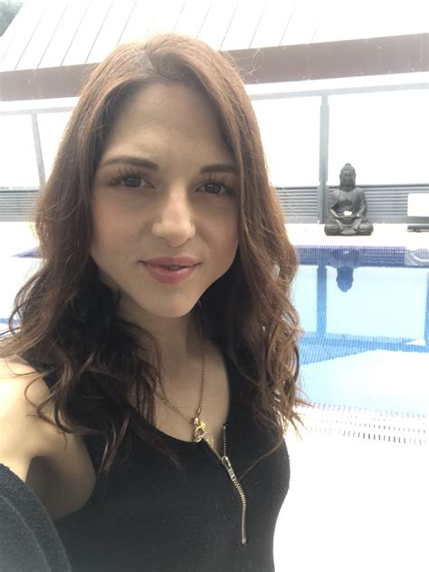 TW Pornstars - 2 pic. Rachel Adjani (18+). Twitter. Aller go pour les