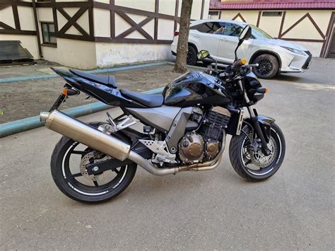 Купить б у Kawasaki Z инжектор передач в Москве чёрный naked