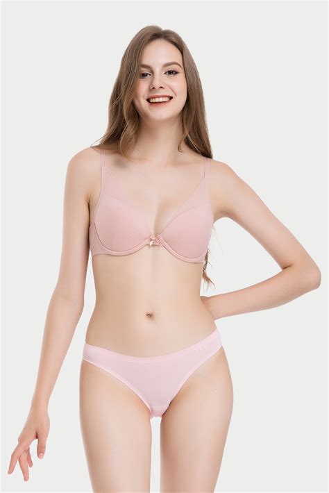 Quần lót Bikini nữ Vera seamless trơn V Vera Vietnam