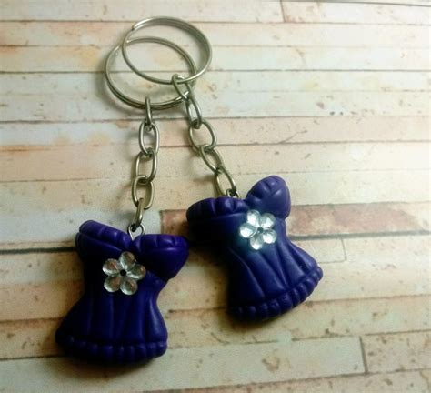 Lembrancinha Chá de Lingerie Chaveiro Corpete Roxo Elo