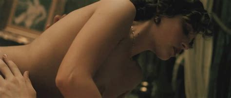 Naked Vahina Giocante in Mon père Francis le Belge