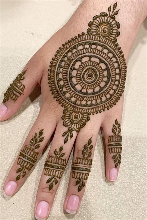 Pin By Pooja On Henna Designs Mehndi Designs For Hands Simple Mehndi