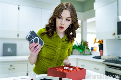 Teamskeet Chloe Temple Venus Vixen Back To The Cooter Part Full Circle Fuck Daughterswap