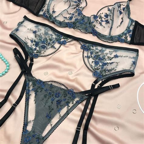 Floral Sheer Lingerie Set Transparent Underwear With Flower Bra And See Through Panty Seductive