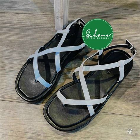 Dép sandal nữ xỏ ngón quai dây mảnh đế su PH êm chân hot hit Chân gầy