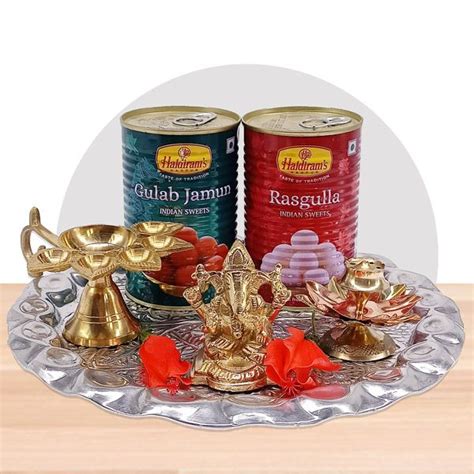 Haldiram's Sweets With Pooja Set Gift | Indian sweets, Sweets, Gifts