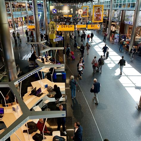 Amsterdam Schiphol International Airport (AMS) - Terminal 1 : r/AirportPorn