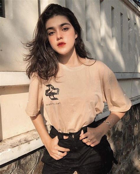 D N Hot Girl Lai N I Ti Ng C Ng I Mang D Ng M U N I Th Ti Ng Netizen Vi T Gi I Tr