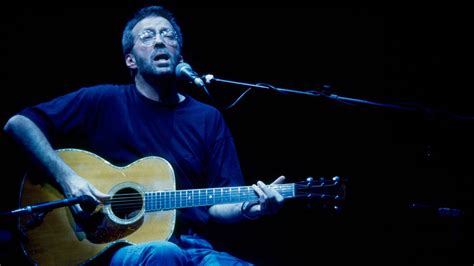 Why Eric Clapton's "Unplugged" Album Remains an Electrifying Experience ...