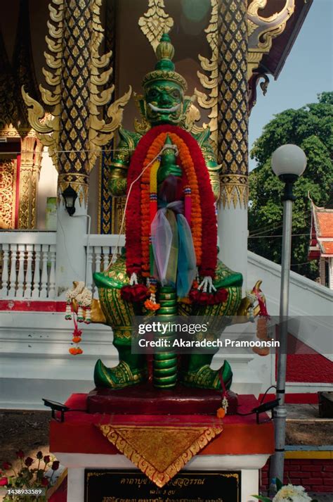 Giant Statue Of Thao Wessuwan For Thai People Travel To Pay Respect To