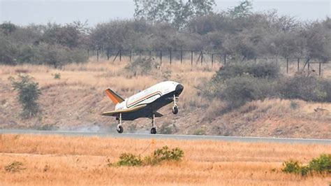 ISRO Successfully Conducts Second Pushpak RLV Landing Experiment