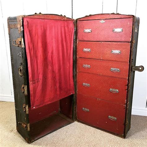 Travelling Wardrobe Trunk Chest Interiordesign