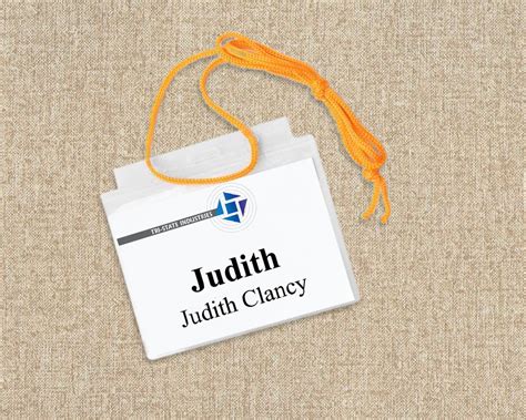 Изготовление бейджей на Восстания 1, на шнурке, ленте, прищепке, магнитные