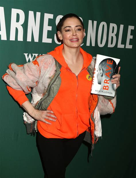 Rose Mcgowan Promotes Her New Book Brave In New York • Celebmafia