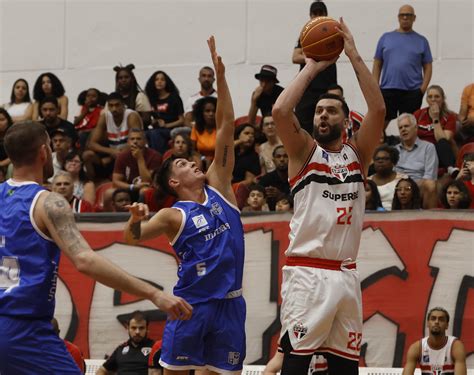 No Morumbis Basquete Tricolor Vence O Minas Pelo Jogo Das Quartas De