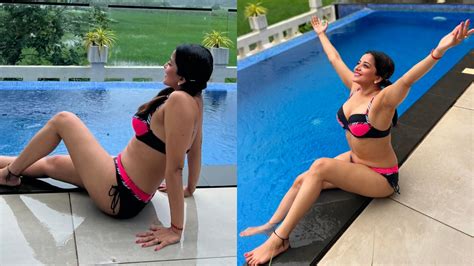 Pool Baby Monalisa Chills In Dual Color Bikini Flaunts Picturesque Figure