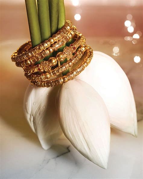 View Collection Here Https Tanishq Co In Collections Divyam