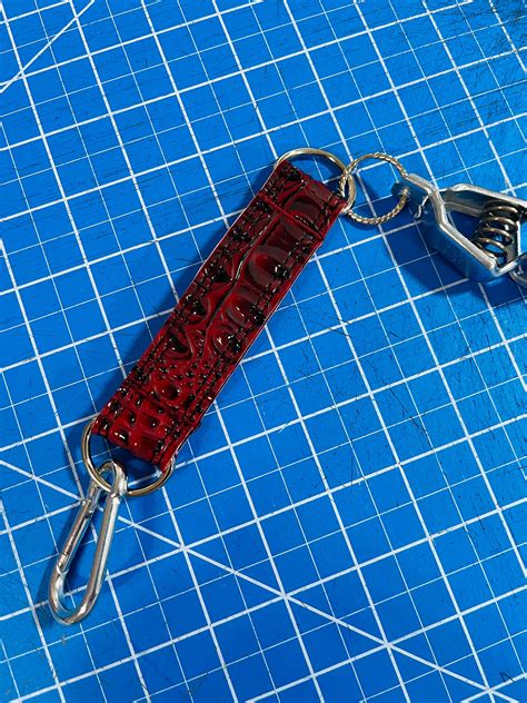 Croc Design Heavy Duty Glove Clip – RJ Welders