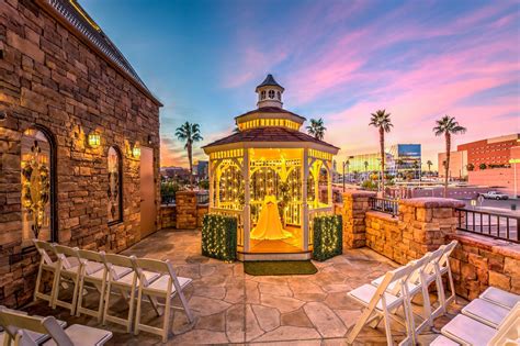 Outdoor Wedding Venues Las Vegas - jenniemarieweddings