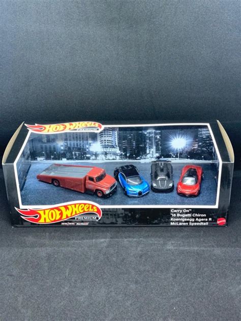 Hot Wheels Diorama Exotic Cars 16 Bugatti Chiron Koenigsegg Agera R McLaren Speedtail