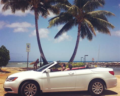 Coty Álvarez la diosa hot del surf Infobae