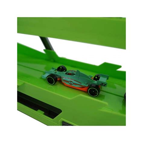 Комплект транспортер камион със зелена трансформируема писта включени коли тип Hot Wheels