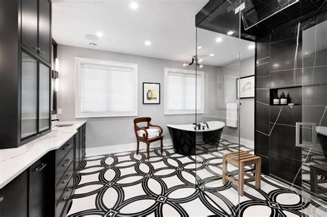 18 Black and White Bathroom Design Ideas