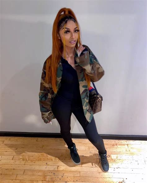 6 Hot Sexy Ashley Bautista Bikini Pics