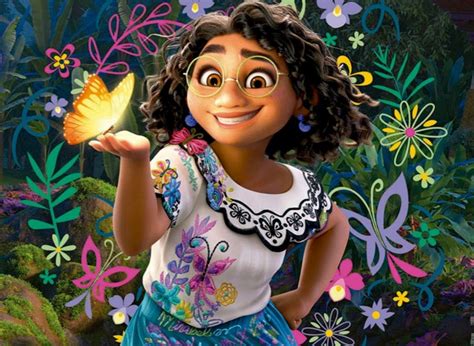 Mirabel Madrigal- Disney's Encanto 🦋 in 2024 | Disney pictures, Disney wallpaper, Disney