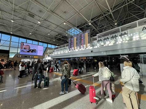 220 million passengers passed through Italian airports in 2024: here's