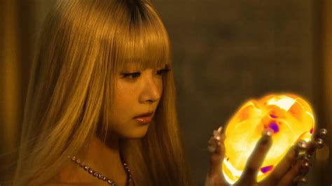 LE SSERAFIM Kembali Dengan Comeback HOT Yang Penuh Sensualitas Dalam