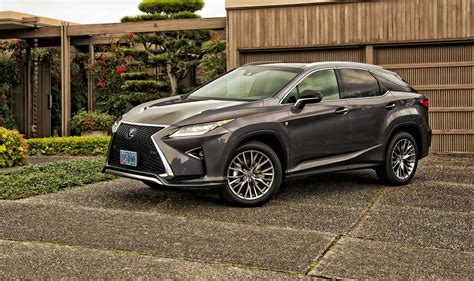 Video Review Lexus Adds A Few Twists To The New Rx350 The New York Times