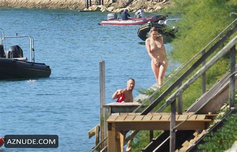 Marion Cotillard Naked With Guillaume Canet As They Enjoy A Romantic Dip In The Ocean AZNude
