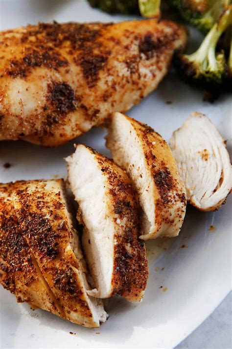 The Juiciest Air Fryer Chicken Breast - Lexi's Clean Kitchen