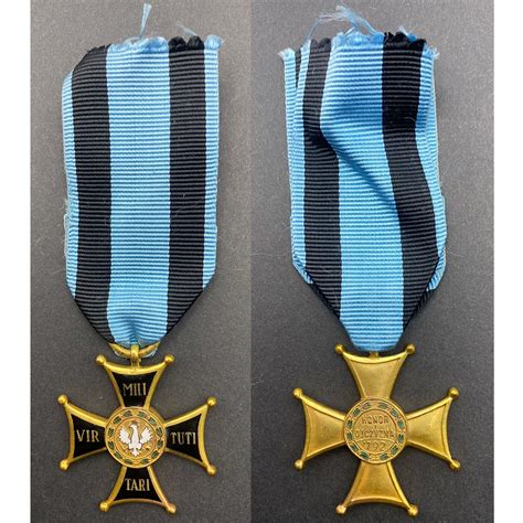 Order Of Virtuti Militari 3rd Class Cross Liverpool Medals