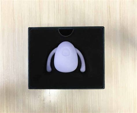 Using Eva The Hands Free Vibrator During Sex SELF