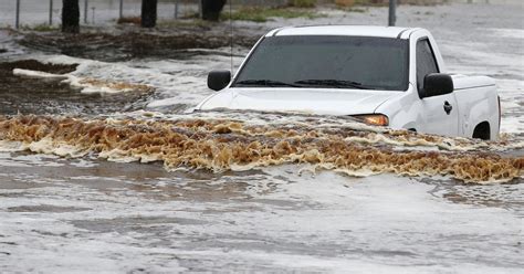 Wettest Day On Record In Phoenix Flooding Leaves 2 Dead