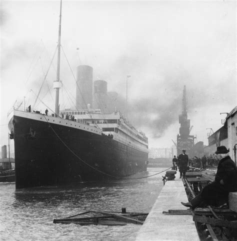 Cruise History – The Last survivor of “unsinkable” Titanic dies at 97