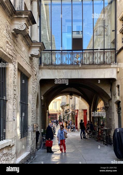 Bar Tabac De L´hotel De Ville In Rue De La Tresorerie Street In Nimes