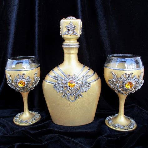 Decanter set, Champagne glasses, Painted wine glasses, Aperi - Inspire ...