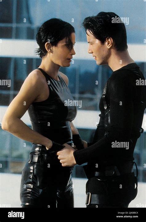 Carrie Anne Moss Matrix